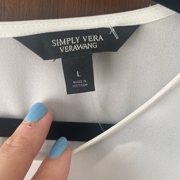 Simply Vera‎ white pleated peplum tunic - Picture 3 of 6